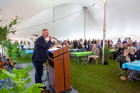 Mayor Shawn Watters addressing crowd 