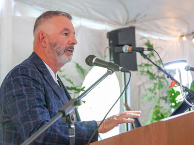 Township of Centre Wellington Mayor Shawn Watters speaking at Aboyne Rural Hospice Sept 15th Community Kick off event 
